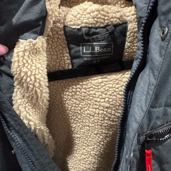 Winter Coat - Picture 2 of 4